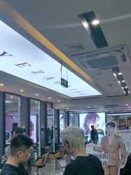 -藤野造型烫染·漂发