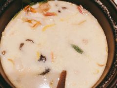 -云海肴·汽锅鸡·云南菜(广安门天虹店)