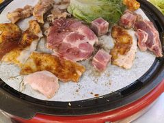 -哈哈碳都·牛肋条无限自助烤肉(宝龙店)