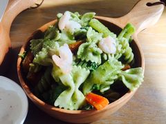 沙拉-HIGH FIVE哈福手工汉堡(桂林路店)