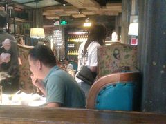 -领鲜活海鲜榴莲自助火锅(东门店)