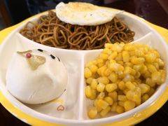 -宏状元现熬粥·京味菜(黄寺大街店)