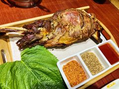 烤羊腿-金刚山烧烤(中山路店)