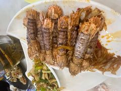 -覃记海鲜美食餐厅