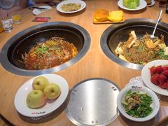 -咱屯子铁锅炖直营店(保利店)