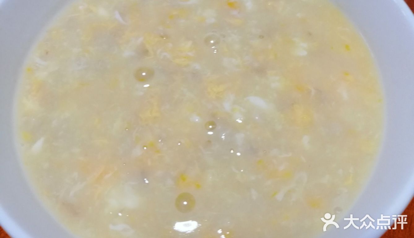 秋季的早餐，来一份润肠暖胃的～燕麦鸡蛋粥