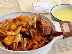 -内蒙焖面大盆骨餐馆(山大路店)