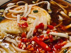 -矮子粉店1985·长沙米粉(湘春路店)