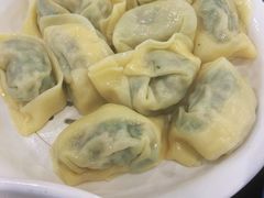 荠菜大馄饨-老牛窝里(总店)
