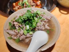 -大众跷脚牛肉馆·非遗传承单位(峨眉山店)