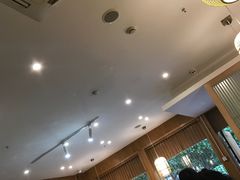 -臻吃客主题餐厅(人民路店)