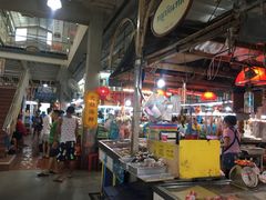 大堂-班赞海鲜市场