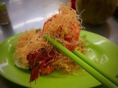 -明记烧鱼美味店