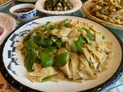 尖椒干豆腐-大家乐东北菜(富河园店)