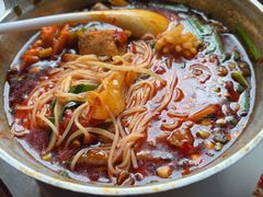-铁锅哥米线