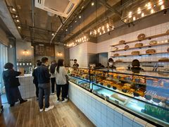面包甜点陈列柜-81BAKERY(大学路店)
