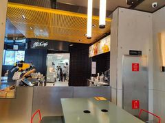 -麦当劳(湖滨路店)