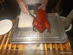 -真地道京味府·鲜橙烤鸭·北京菜(朝外大街东大桥店)