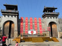 -茅山东方盐湖城景区