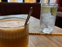 -Common Table · Brunch & Coffee