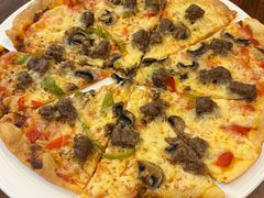 烤牛肉披萨-Me&Joe意大利面·珍珠奶茶(鲁班路店)