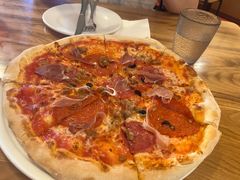 -城市大道红炉披萨烘焙坊