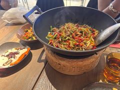 -汉长安城未央宫国家考古遗址公园