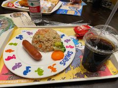 -蓝精灵乐园·世茂精灵之城主题乐园