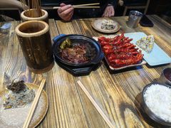 -花食间餐吧(远大购物中心群力店)