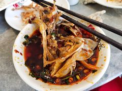 -忘情水鱼头·鲜鱼火锅(滨江中路店)