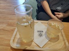 茉莉-ZING COFFEE 镜咖啡