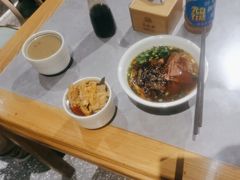 -易裕和·长沙米粉(竹塘西路店)