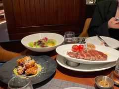 -MONICH牛排融合餐厅(和义大道购物中心店)