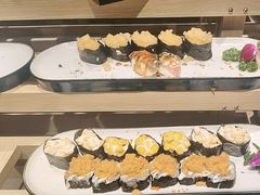 -芝小官毛肚火锅海鲜自助(苏州吴江区万宝店)