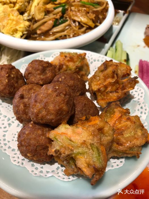 前粮胡同·春饼烤鸭干炸两样图片