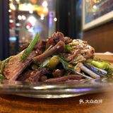 朋友拉着来的，据她说是从南锣鼓巷的店吃过来的