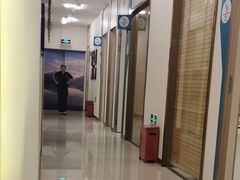 -维乐口腔(美维云门诊陆家嘴店)