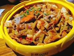 -多嘴肉蟹煲(华联店)