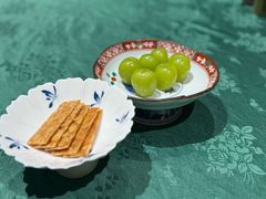 -龙凤荟·传统粤菜点心(新天地店)