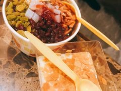 豆花布丁-小龙坎火锅(全球总店)