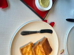 -弦月窗LUNETTE BY AMANDA(复兴路店)