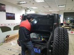 老客户一年三台越野车，我们的完美贴膜也让您越来越旺生意越来越美嘛（&nbsp;'▿&nbsp;'&nbsp;）-车水马龙3M汽车贴膜冠军店隐形车衣改色膜(漕宝路中环店)