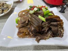 -墨脱石锅椰子鸡•香草鸭•东山羊(大东海店)