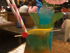 蓝色夏威夷-胡桃里音乐酒馆(环亚凯瑟琳广场店)