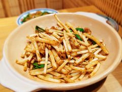 砂锅花生芽-肖记公安牛肉鱼杂(田林路店)