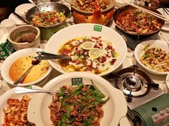 -绿草地·湘菜(7mall店)