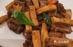 Almond Mushroom Beef Short Ribs