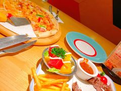 -菲滋意式休闲餐厅(北仑银泰城店)