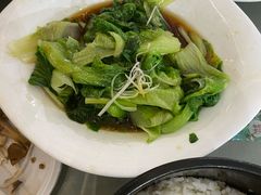 -梓檚中餐厅湖北菜小龙虾武昌鱼排骨藕汤(黄鹤楼店)