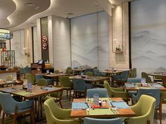 大堂-济南香格里拉·咖啡泉自助餐厅